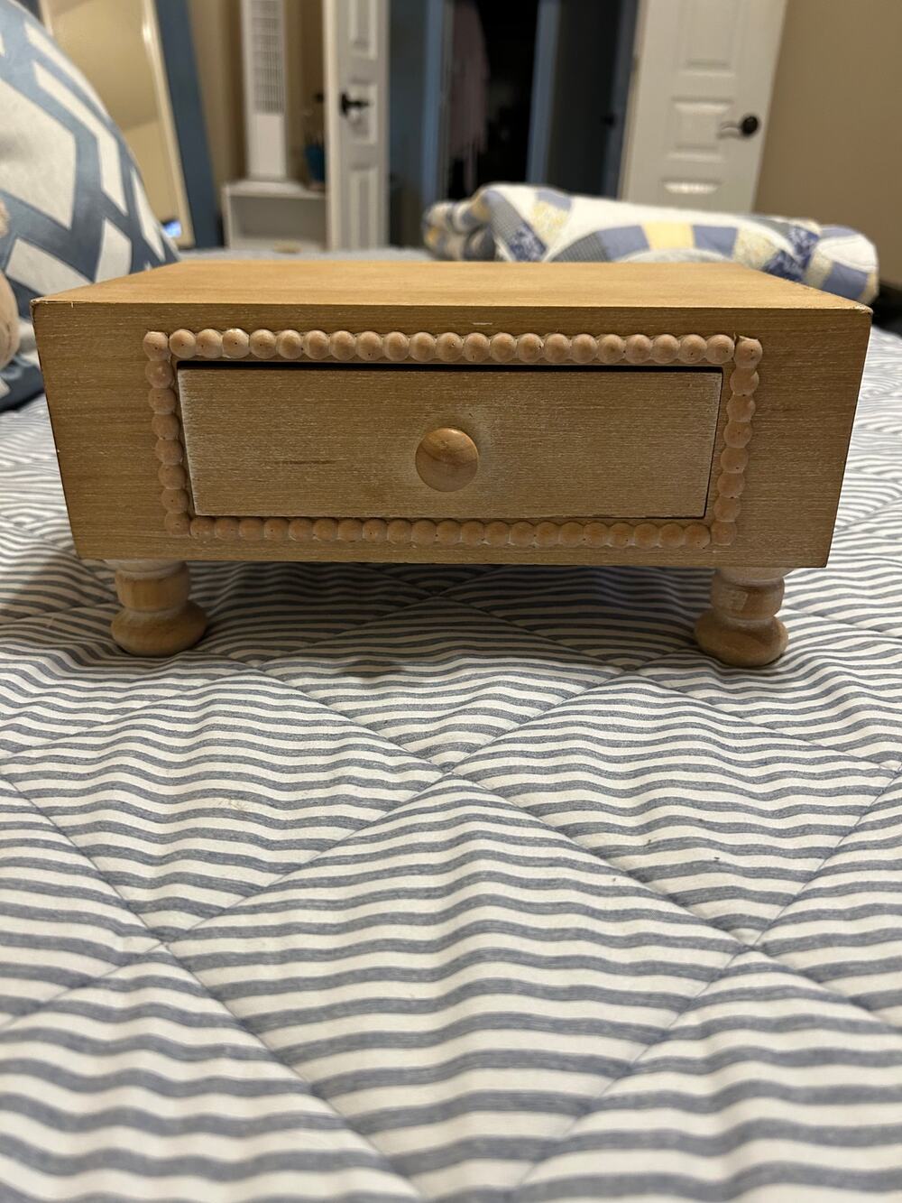 Small Rustic Wooden Drawer Box w/Turned Legs & Beaded Trim